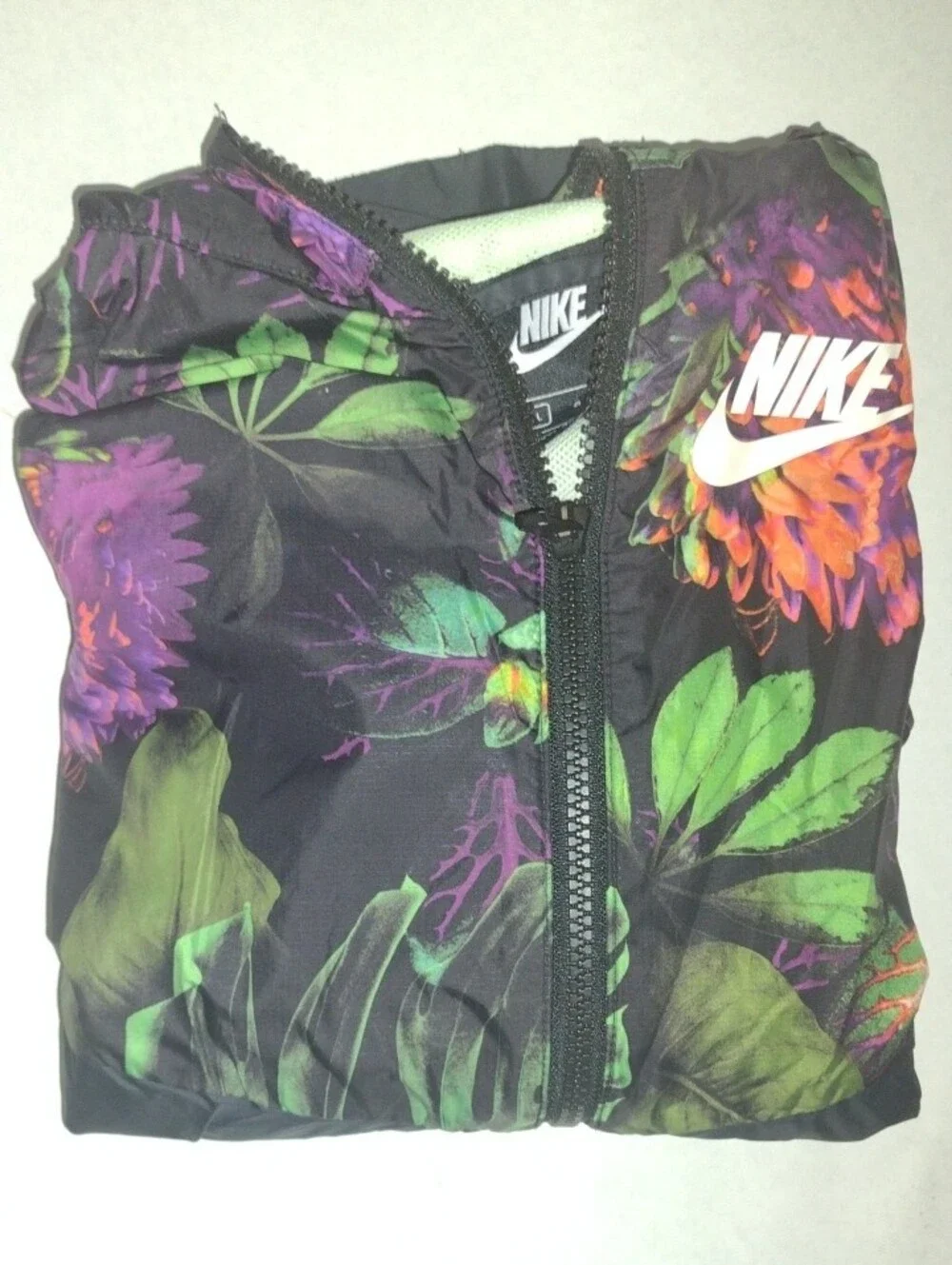 Nike Kid's Black Floral Jacket (J1181)